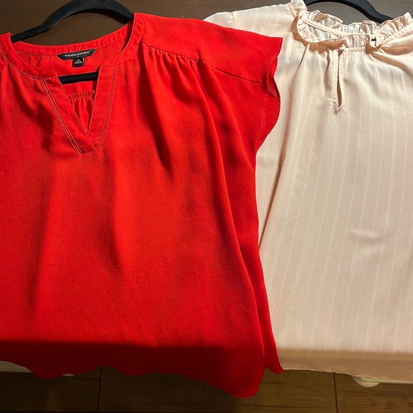 Banana Republic SOLD - Picture 1 of 10